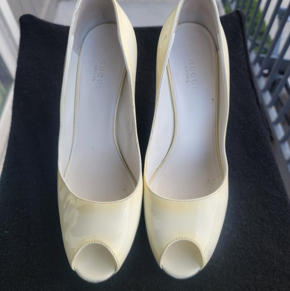 GUCCI Patent Leather Wedge Shoes size 8 - Picture 2 of 16